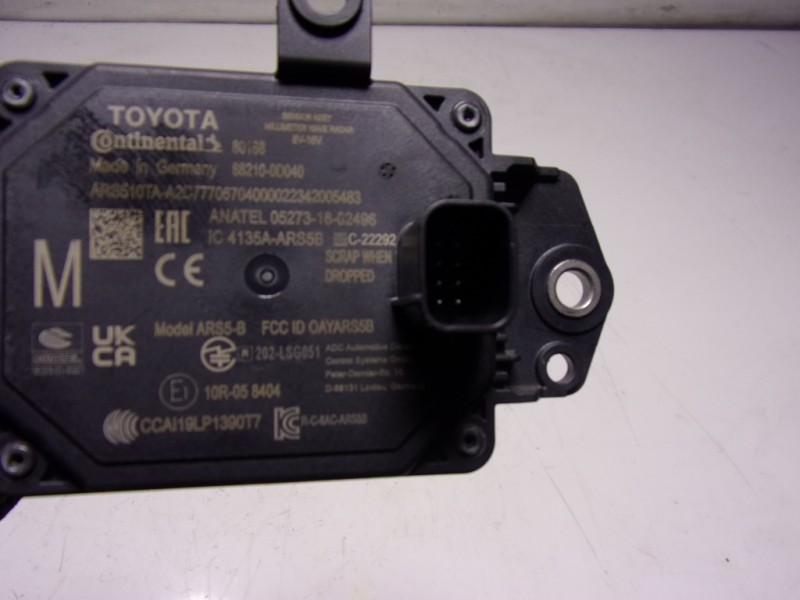 Recambio de modulo electronico para toyota yaris 1.5 vvti hev referencia OEM IAM  882100D040 