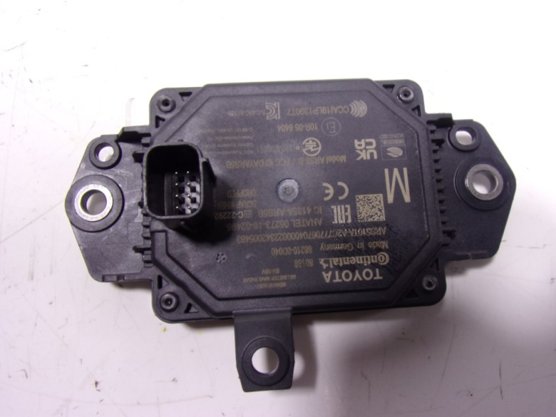 Recambio de modulo electronico para toyota yaris 1.5 vvti hev referencia OEM IAM  882100D040 