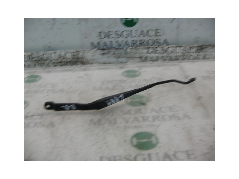 Recambio de brazo limpia delantero derecho para mg serie 200 (rf) 214 si (5-ptas.) referencia OEM IAM   