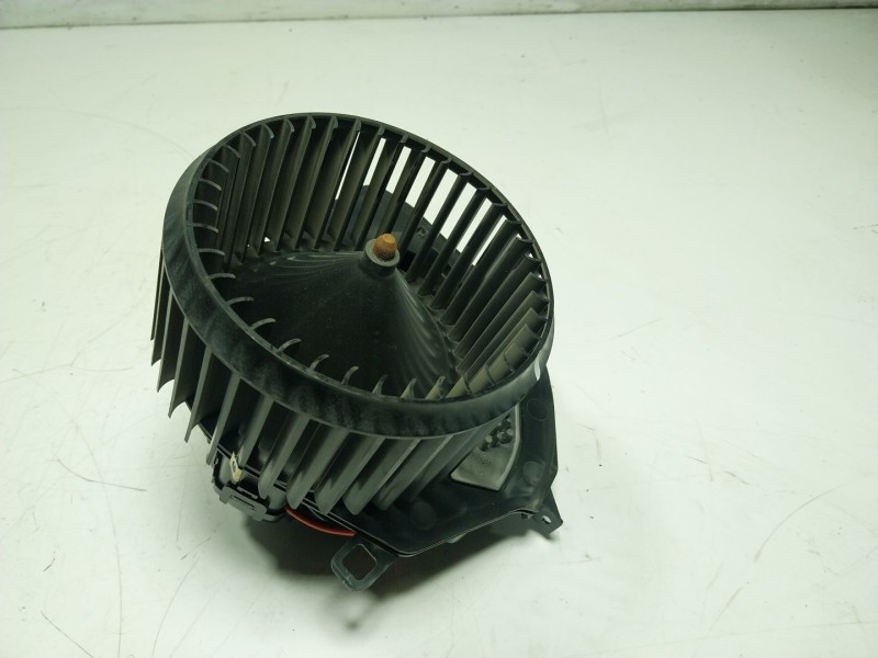 Recambio de motor calefaccion para volkswagen t6 transporter 2.0 tdi referencia OEM IAM 7L1819021 5Q0907521F 