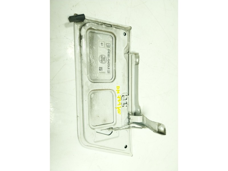 Recambio de tapa combustible para volkswagen t6 transporter 2.0 tdi referencia OEM IAM   