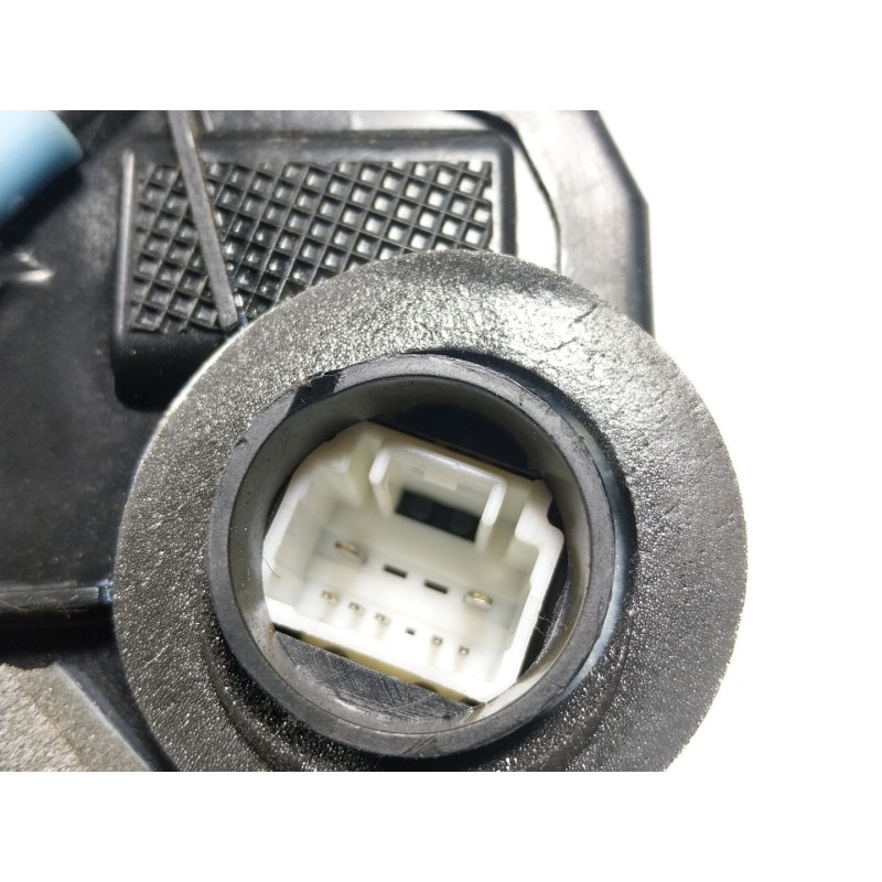 Recambio de cerradura puerta delantera derecha para honda civic lim.5 (fk) 1.6 dtec cat referencia OEM IAM  72111TV0G002 