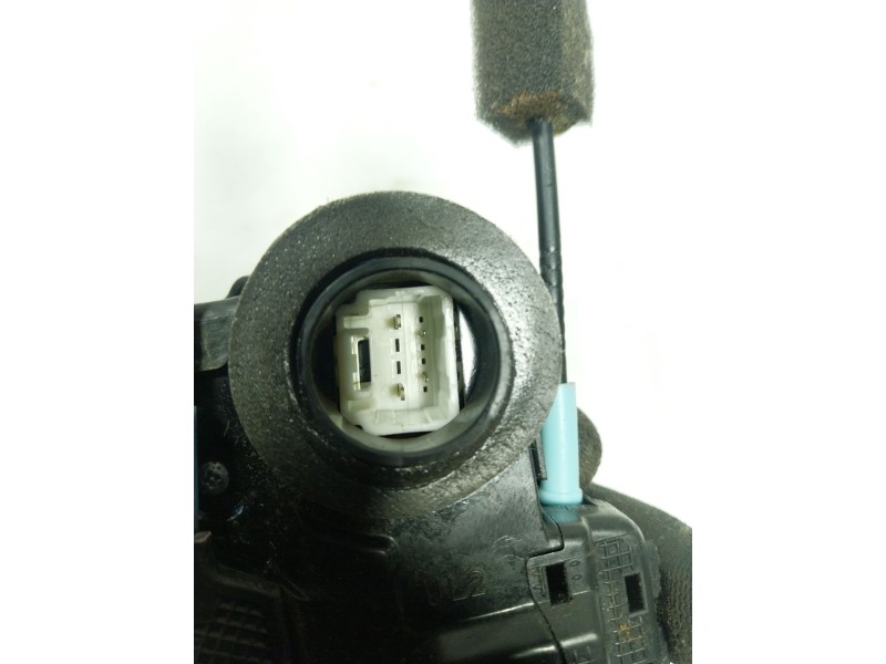 Recambio de cerradura puerta trasera izquierda para honda civic lim.5 (fk) 1.6 dtec cat referencia OEM IAM  72651TV0G001 