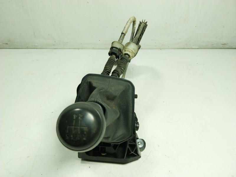 Recambio de palanca cambio para volkswagen t6 transporter 2.0 tdi referencia OEM IAM 7LA711025 7LA711025 