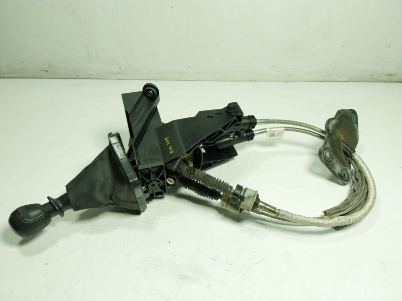 Recambio de palanca cambio para volkswagen t6 transporter 2.0 tdi referencia OEM IAM 7LA711025 7LA711025 