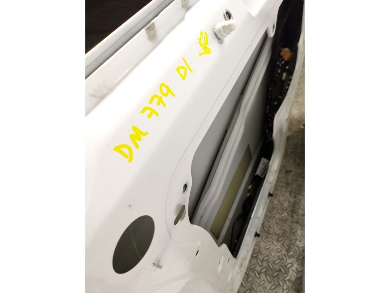 Recambio de puerta delantera izquierda para volkswagen t6 transporter 2.0 tdi referencia OEM IAM   
