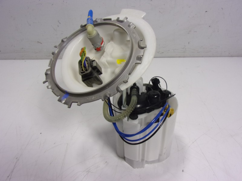 Recambio de aforador para mini cabrio (f57) 1.5 12v referencia OEM IAM  730047714 