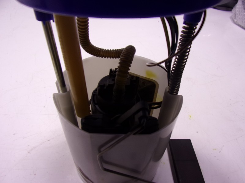 Recambio de aforador para seat ibiza (6p1) 1.2 tsi referencia OEM IAM  6R0919051N 