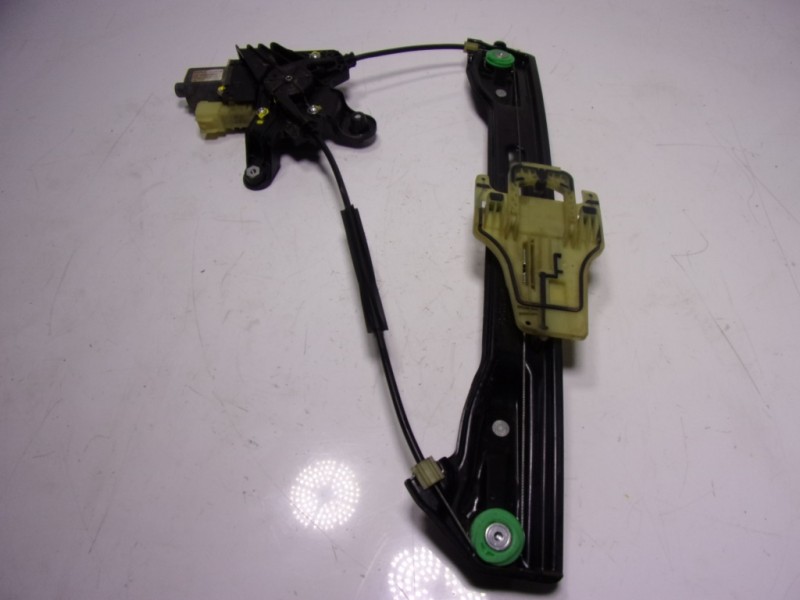 Recambio de elevalunas trasero izquierdo para ford mondeo turn. 2.0 tdci cat referencia OEM IAM  DS73F27001BG 