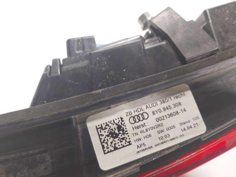 Recambio de piloto trasero derecho interior para audi a3 sportback (8ya) 2.0 16v tdi referencia OEM IAM   