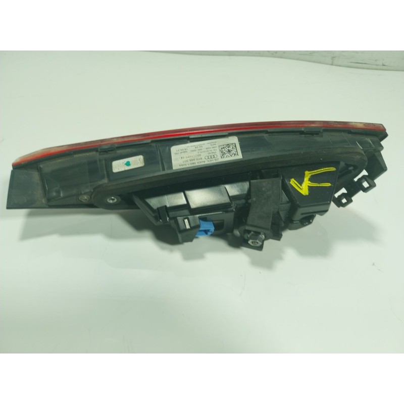 Recambio de piloto trasero izquierdo interior para audi a3 sportback (8ya) 2.0 16v tdi referencia OEM IAM   