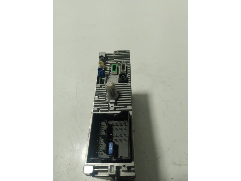 Recambio de sistema audio / radio cd para peugeot 308 1.2 12v e-thp referencia OEM IAM  9810475880 