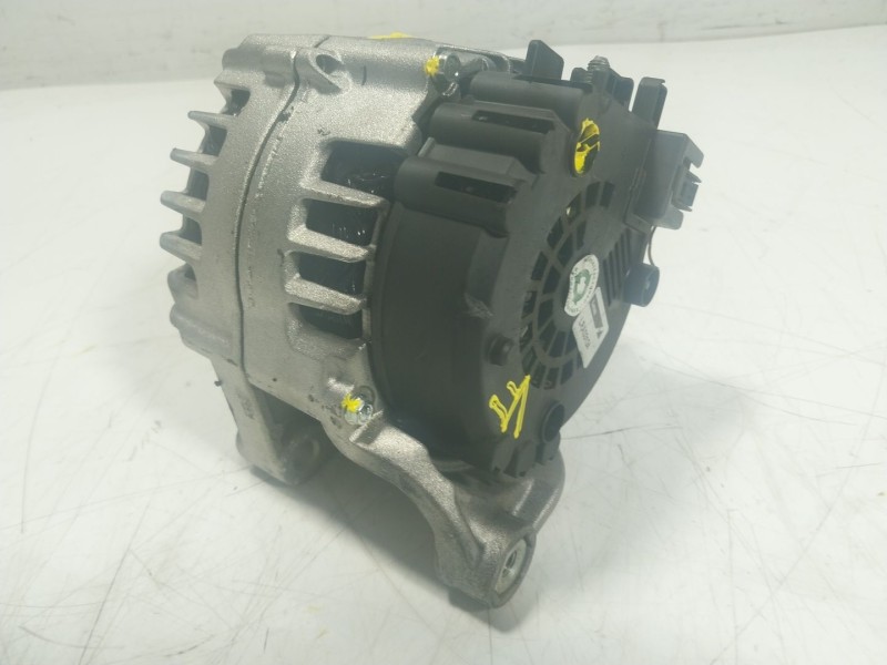Recambio de alternador para bmw x3 (e83) xdrive 20d referencia OEM IAM  220826 