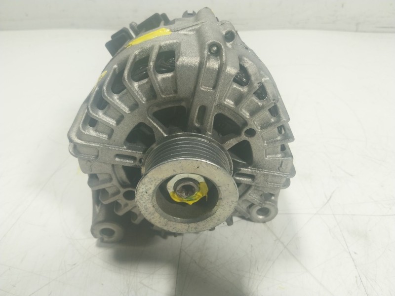 Recambio de alternador para bmw x3 (e83) xdrive 20d referencia OEM IAM  220826 