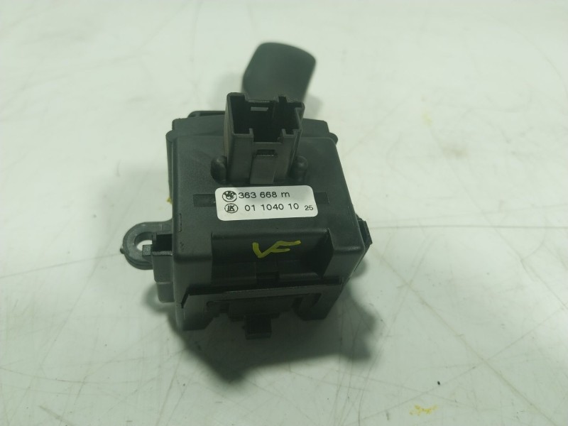 Recambio de mando intermitentes para bmw x3 (e83) xdrive 20d referencia OEM IAM  363668 