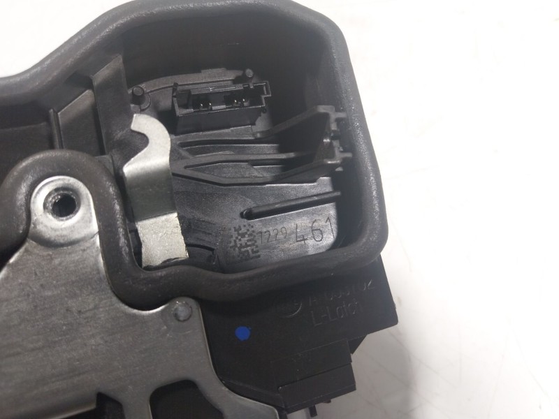 Recambio de cerradura puerta delantera izquierda para bmw x3 (e83) xdrive 20d referencia OEM IAM  7229461 