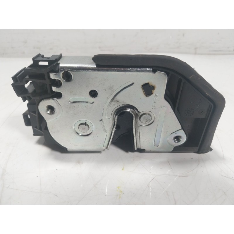 Recambio de cerradura puerta trasera izquierda para bmw x3 (e83) xdrive 20d referencia OEM IAM  7229459 