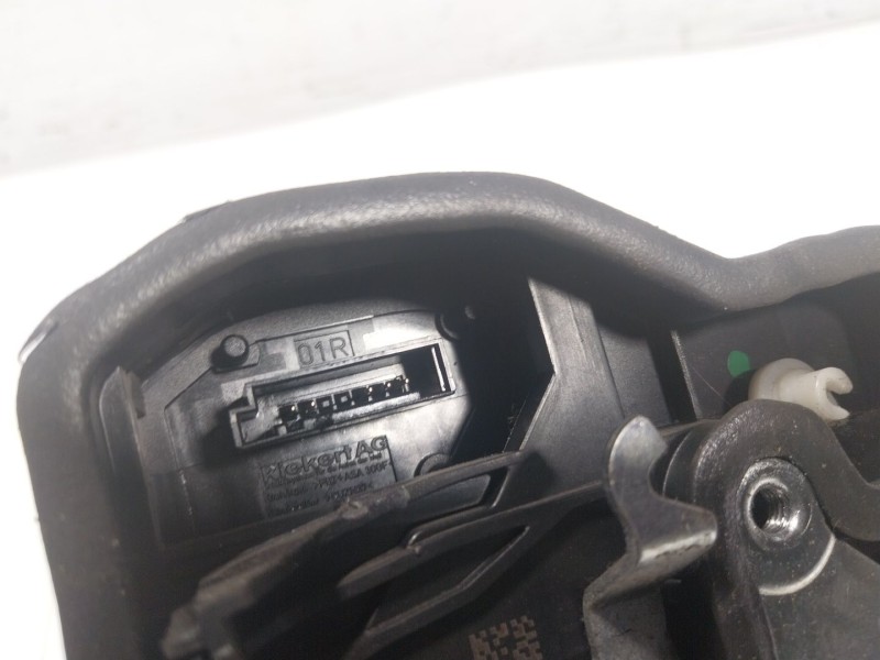 Recambio de cerradura puerta trasera derecha para bmw x3 (e83) xdrive 20d referencia OEM IAM  7229460 