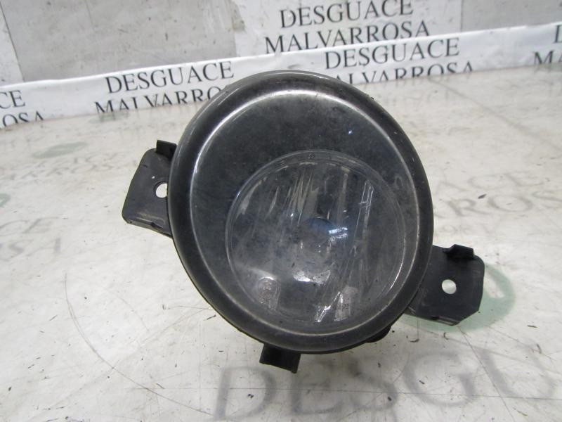 Recambio de faro antiniebla derecho para renault clio grandtour 1.5 dci diesel cat referencia OEM IAM 8200002470  