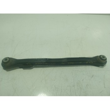 BRAZO SUSPENSION SUPERIOR DELANTERO DERECHO 