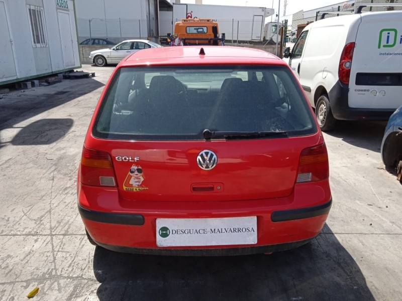 volkswagen golf iv berlina (1j1) del año 1999
