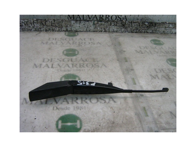 Recambio de brazo limpia trasero para mercedes-benz clase e (w210) berlina 280 (210.063) referencia OEM IAM   