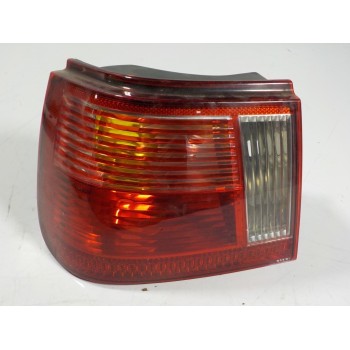 PILOTO TRASERO IZQUIERDO 