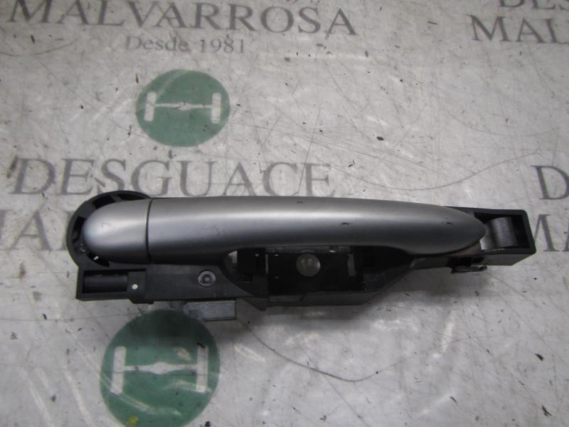 Recambio de maneta exterior trasera derecha para renault clio grandtour 1.5 dci diesel cat referencia OEM IAM 7701478160  