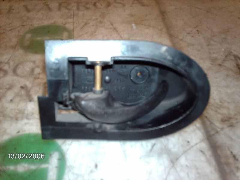 Recambio de maneta interior delantera izquierda para ford fiesta berlina (dx) básico referencia OEM IAM   