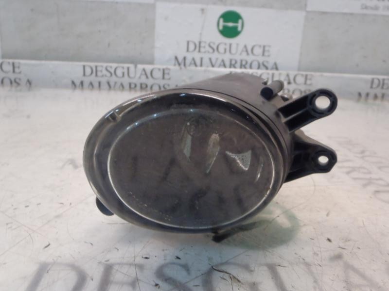 Recambio de faro antiniebla izquierdo para audi a4 berlina (8e) 1.9 tdi (96kw) referencia OEM IAM 8E0941699B  