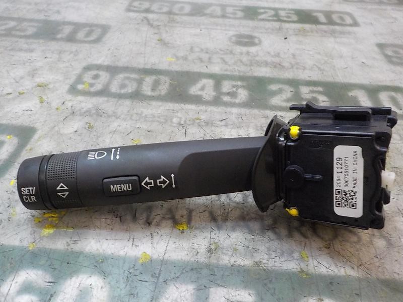 Recambio de mando intermitentes para opel adam unlimited ecoflex referencia OEM IAM   