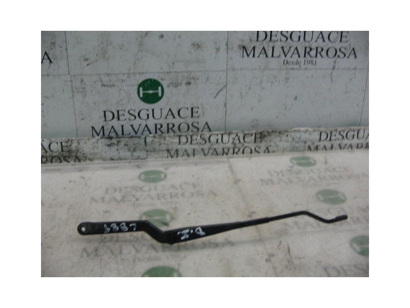 Recambio de brazo limpia delantero izquierdo para mg serie 200 (rf) 214 si (5-ptas.) referencia OEM IAM   