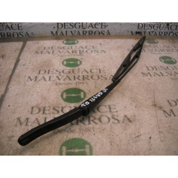 BRAZO LIMPIA DELANTERO DERECHO 