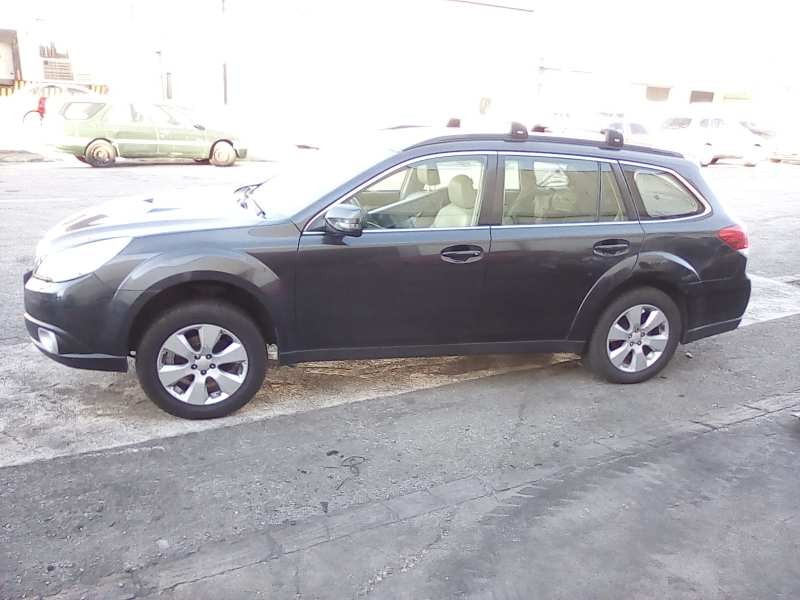 subaru legacy kombi/outback b14 del año 2010