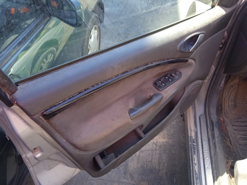 citroën c5 berlina del año 2004