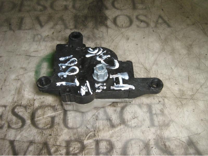 Recambio de motor apertura trampillas climatizador para chrysler voyager (gs) 2.4 se referencia OEM IAM   