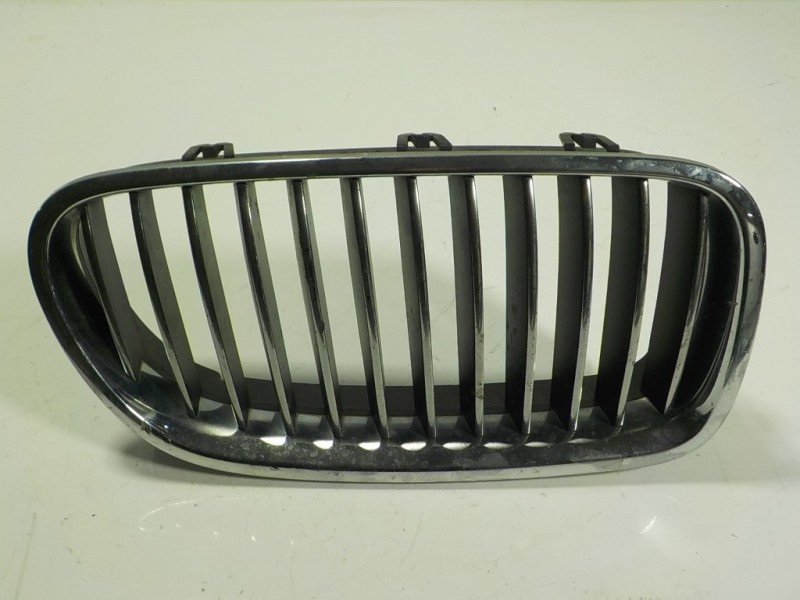 Recambio de rejilla para bmw serie 5 lim. (f10) 2.0 turbodiesel referencia OEM IAM 51137200728  