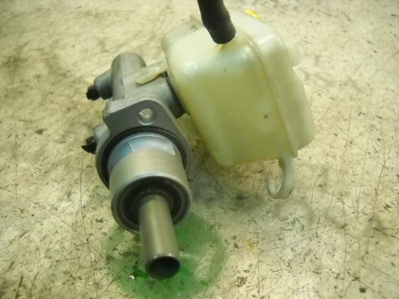 Recambio de bomba freno para seat ibiza (6l1) 1.4 16v referencia OEM IAM   