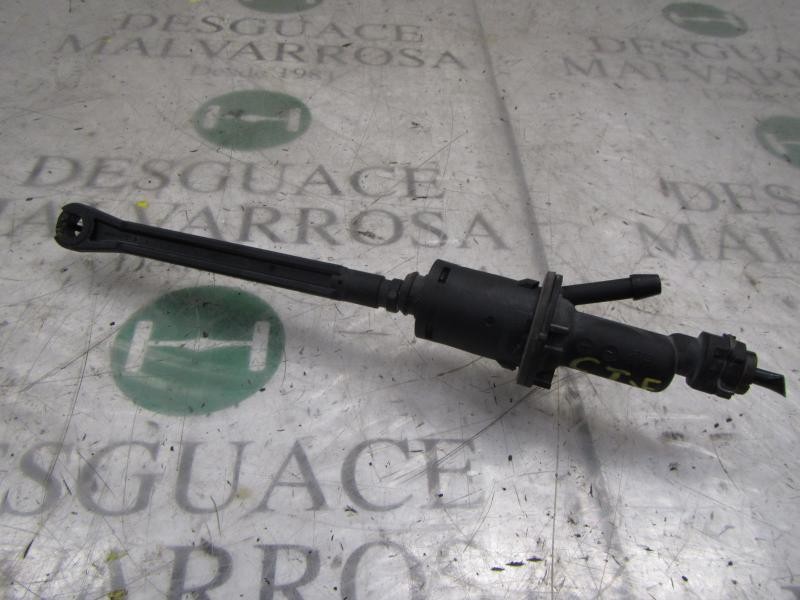 Recambio de bomba embrague para peugeot 308 sw sport referencia OEM IAM   