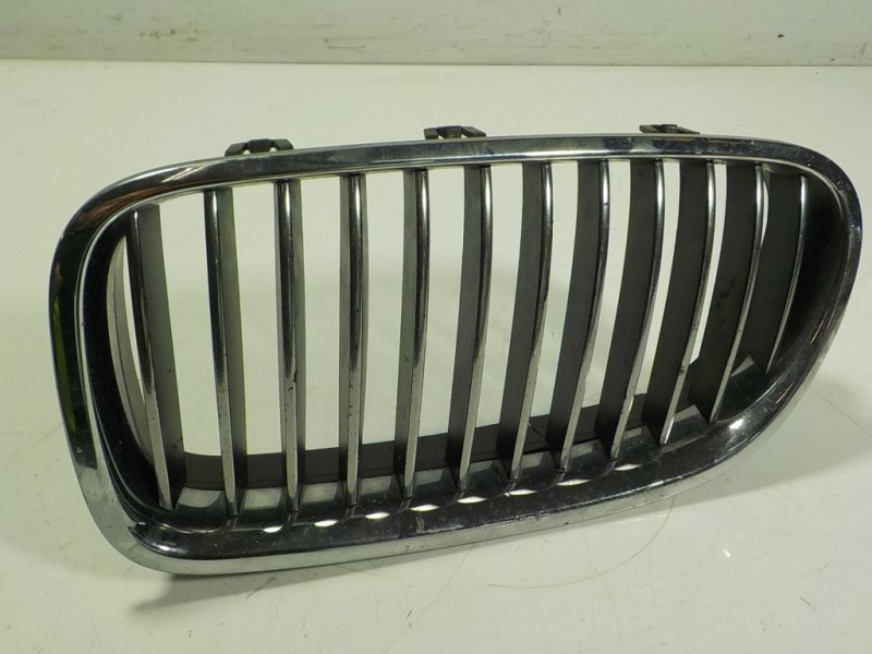 Recambio de rejilla para bmw serie 5 lim. (f10) 2.0 turbodiesel referencia OEM IAM 51137200727  