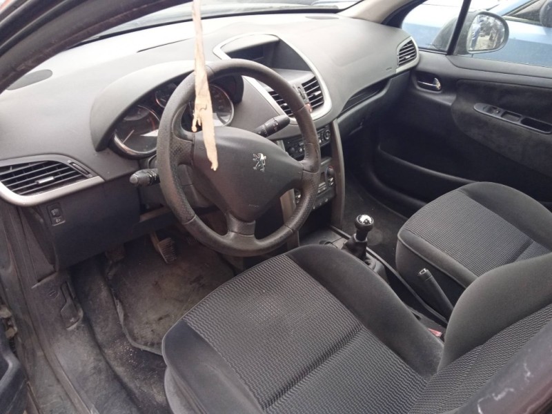 peugeot 207 del año 2007