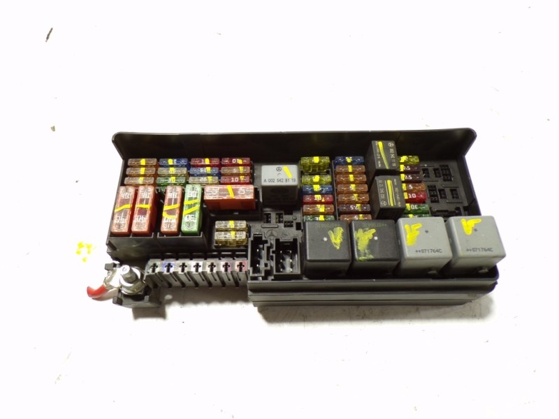 Recambio de caja reles / fusibles para mercedes-benz clase m (w164) 3.0 cdi cat referencia OEM IAM A1645400272 A1645402372 