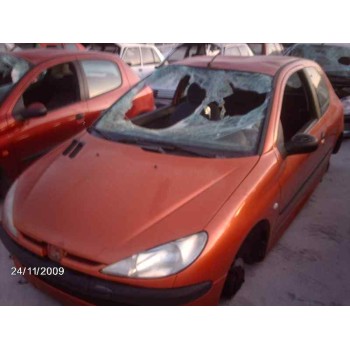 PEUGEOT 206 BERLINA