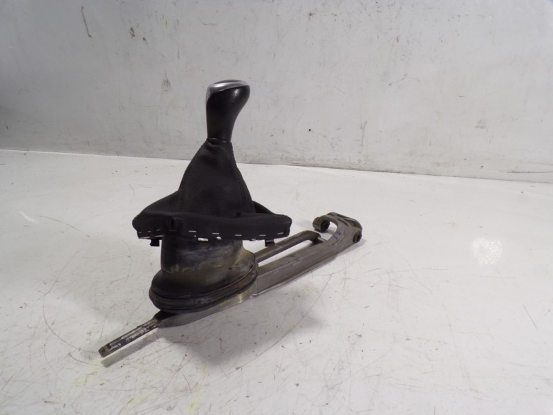 Recambio de palanca cambio para bmw serie 5 lim. (f10) 2.0 turbodiesel referencia OEM IAM 25117564163  