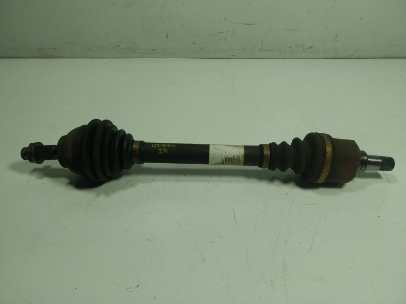 Recambio de transmision izquierda para peugeot 3008 i monospace (0u_) 1.6 hdi referencia OEM IAM 3272PZ  