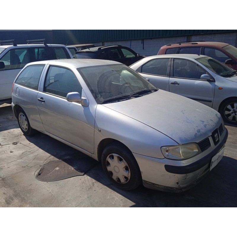 seat ibiza (6k1) del año 2002