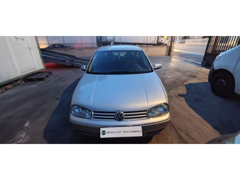 volkswagen golf iv berlina (1j1) del año 2001