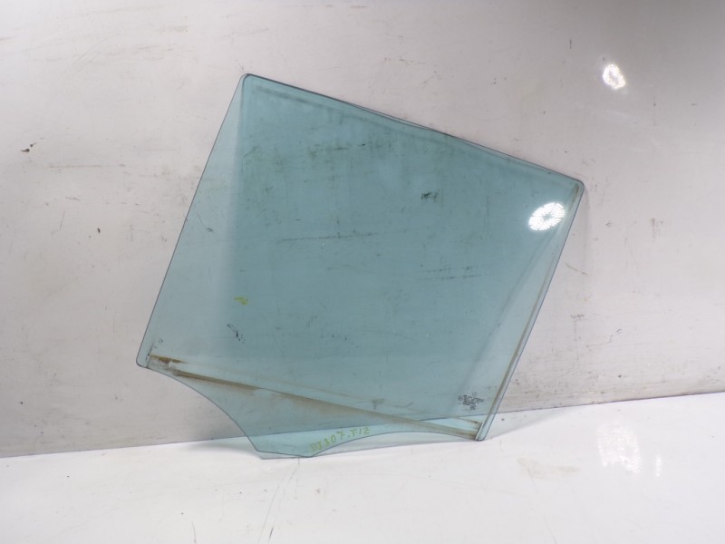 Recambio de cristal puerta trasero izquierdo para mercedes-benz clase m (w164) 3.0 cdi cat referencia OEM IAM A1647351110  