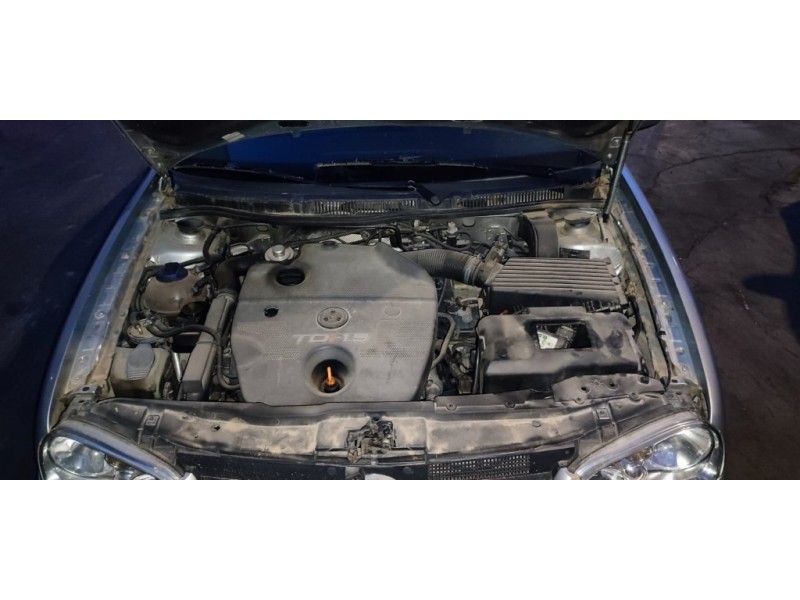 volkswagen golf iv berlina (1j1) del año 2001