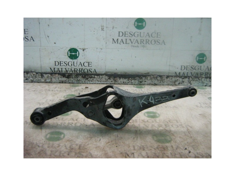 Recambio de soporte motor derecho para nissan primera berlina (p11) comfort referencia OEM IAM   